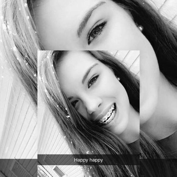 Meet your Posher, Elizabeth - Picture 1 of 1